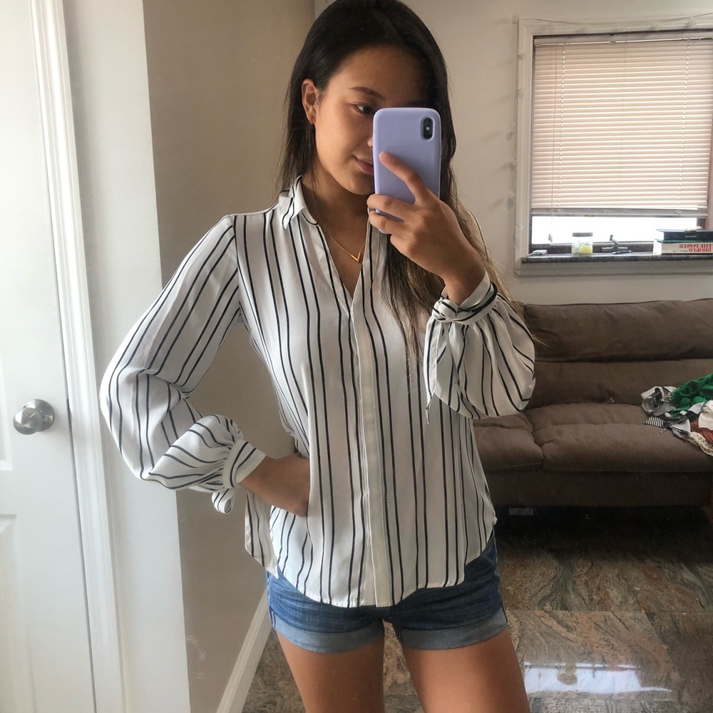 Balloon sleeve blouse